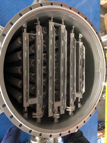 不銹鋼燭式過濾機(jī)